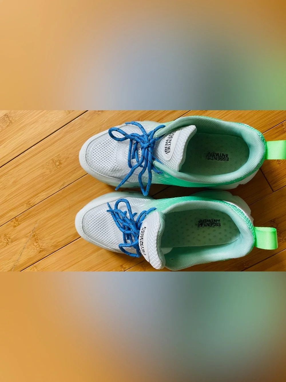 ESSENTIEL ANTWERP Mint Green and White Athletic Sneakers shoes OMBRÉ 40